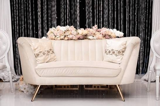 Sofas rental in Furniture and seating category